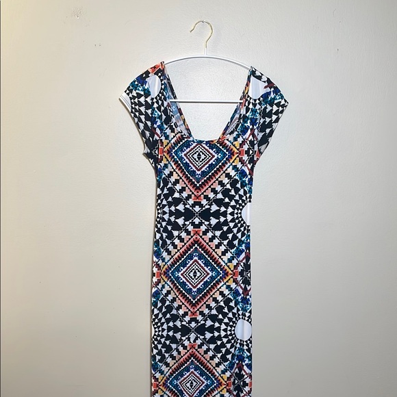 Charlotte Russe Dresses & Skirts - 5/$25 BUNDLE Charlotte Russe Multicolor Geometric Maxi Dress